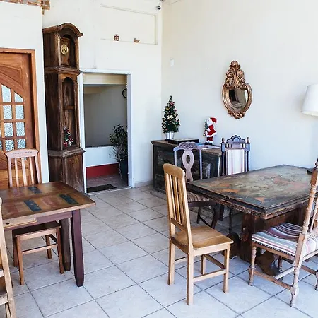 Hotelinho Urca Guest House-3